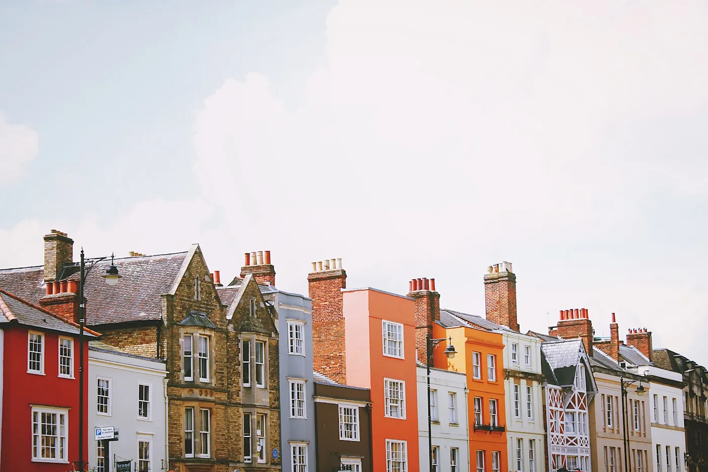 Fachadas de casas de colores: la meta de la casa propia